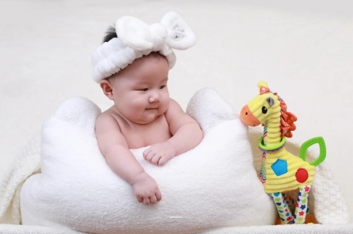 六盘水宝宝几个月可以吃蛋清 六盘水宝宝几个月可以吃蛋清